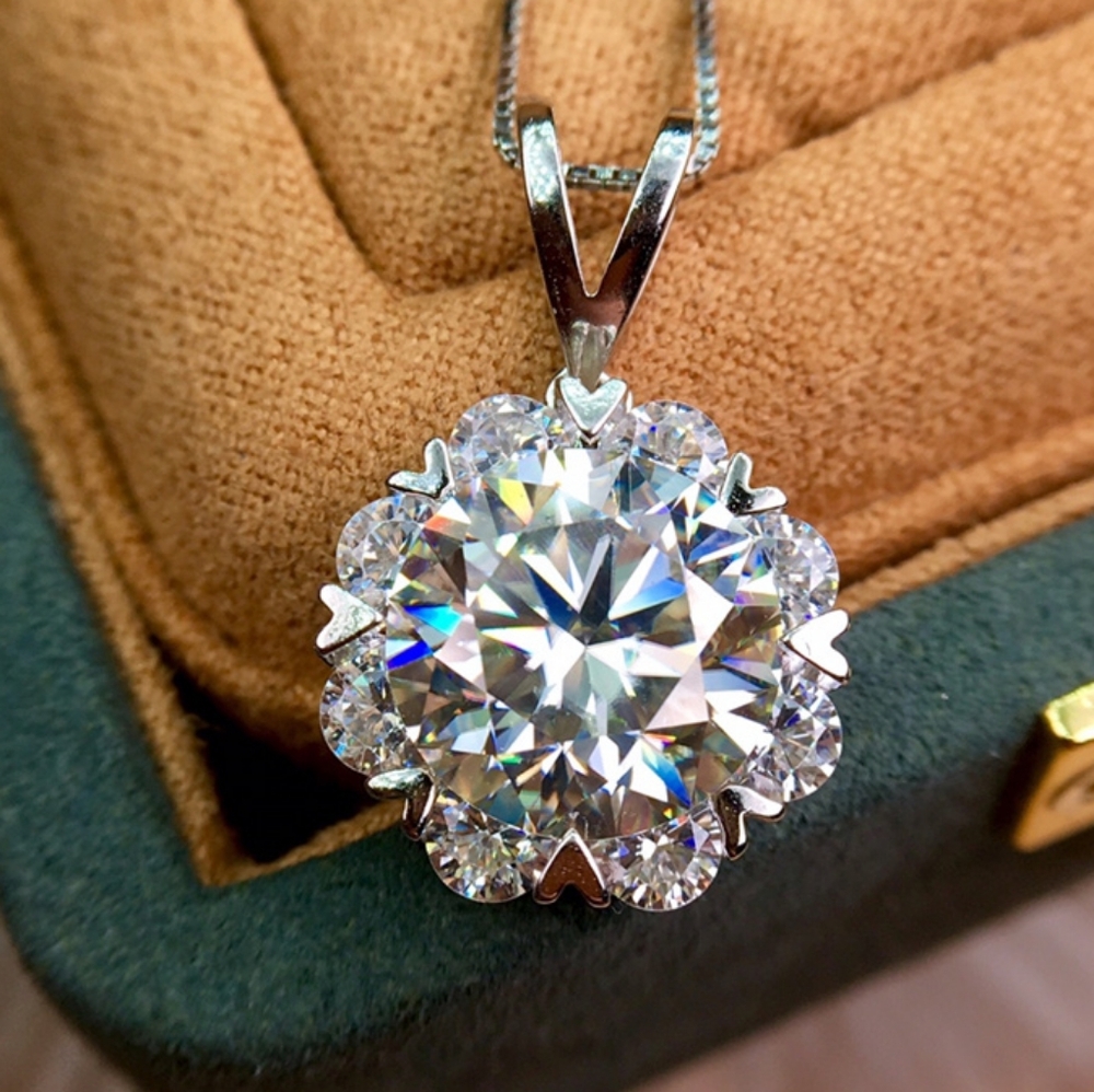 Sterling silver 5ct diamond necklace - Picture 5 of 11